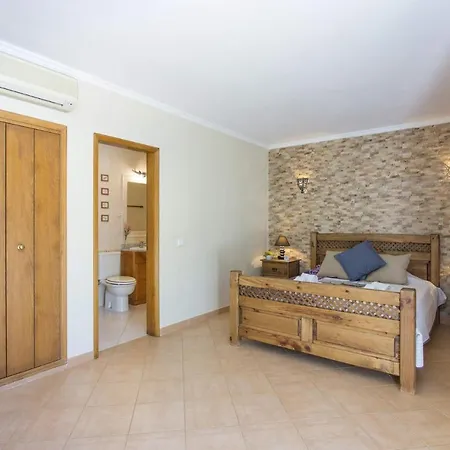 Teotel By Almancil
